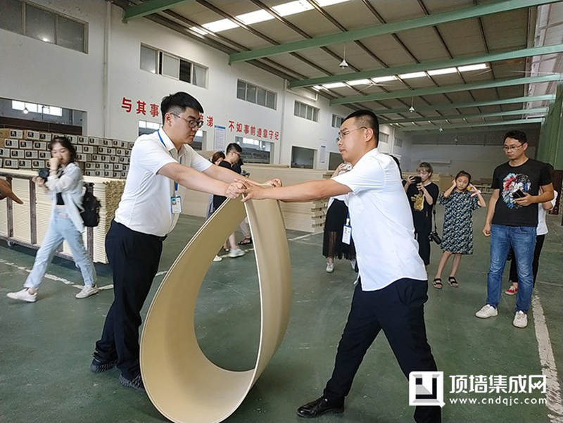 BETWAY在线-BETWAY在线（中国）集成墙面.jpg
