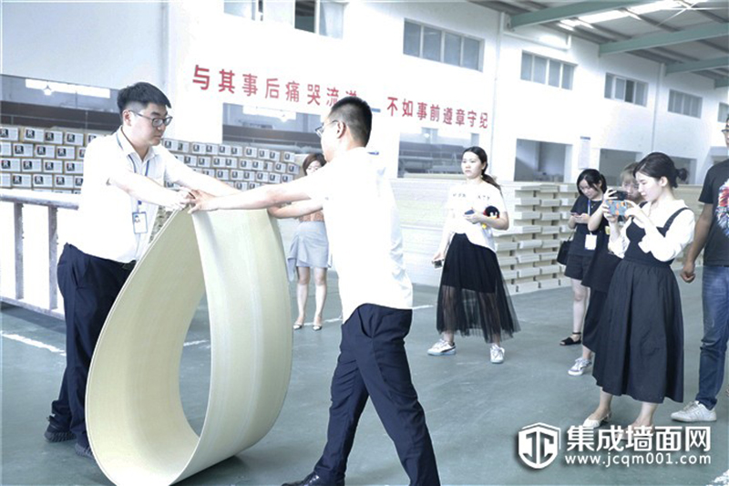 BETWAY在线-BETWAY在线（中国）集成墙面.jpg