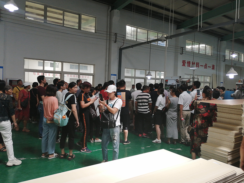 BETWAY在线-BETWAY在线（中国）集成墙面.jpg